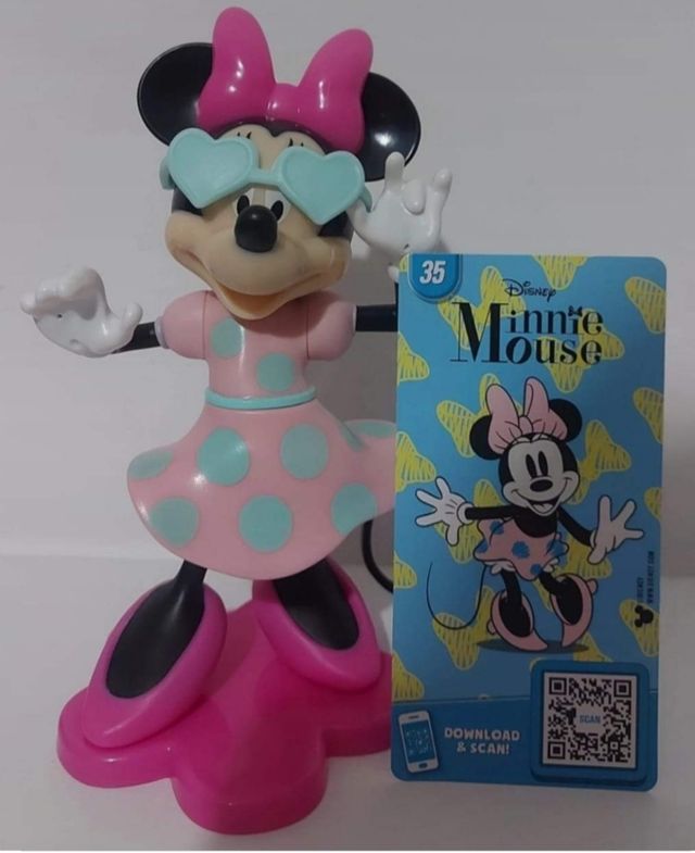 Minnie da collezione, con codice QR.