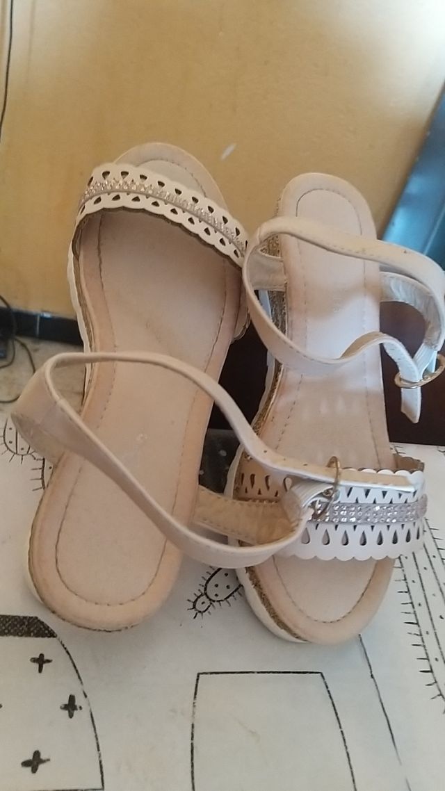 Ocasión. Sandalias Niña