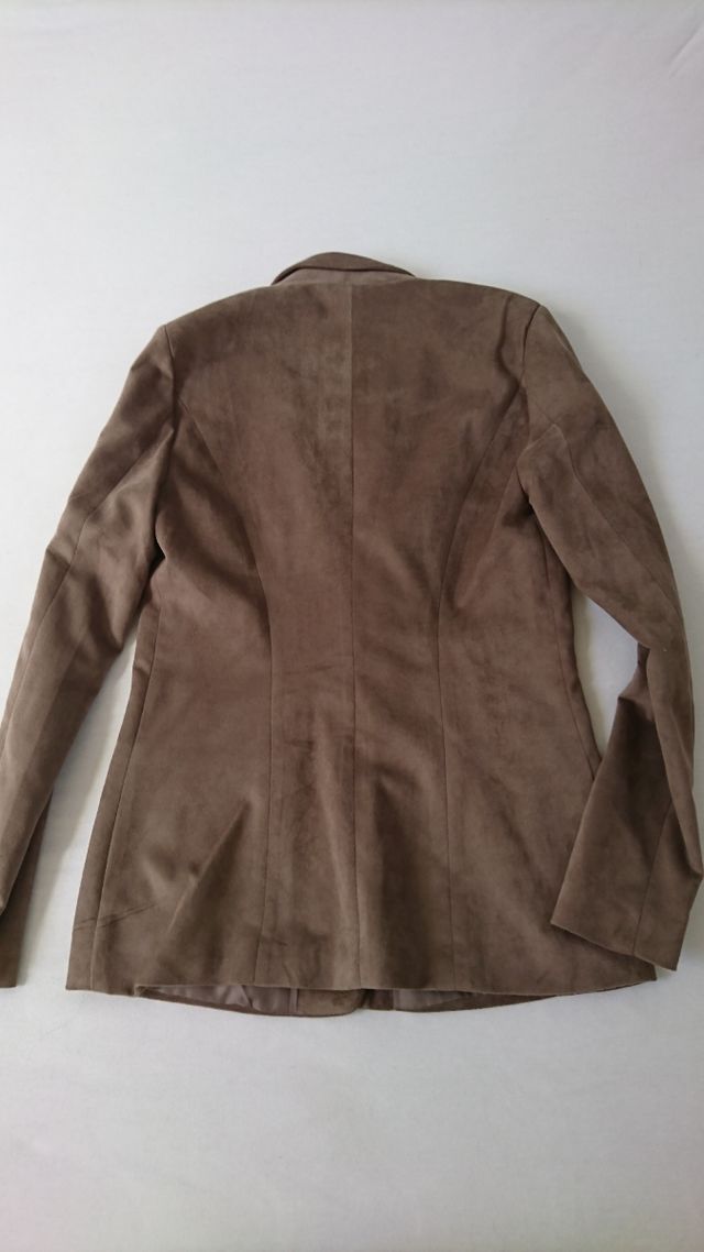 Americana terciopelo color topo