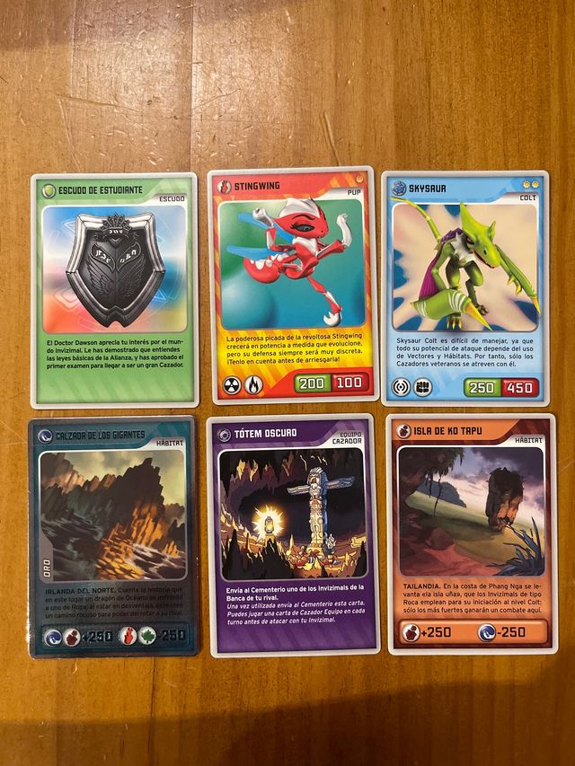 Invizimals cartas panini