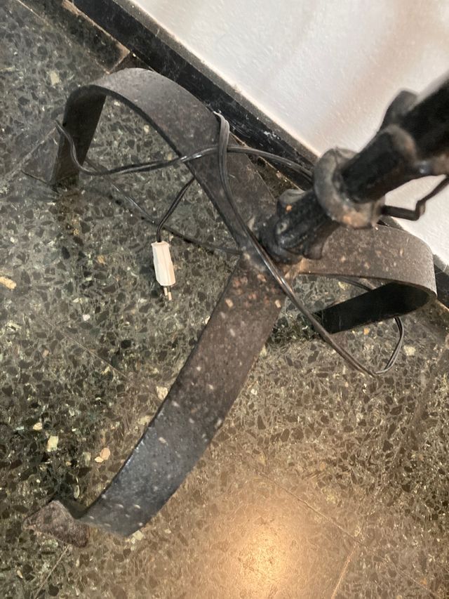 Pie lámpara hierro forjado