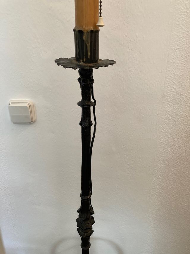 Pie lámpara hierro forjado