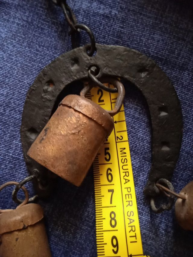 Ferro  di cavallo,con campanelli