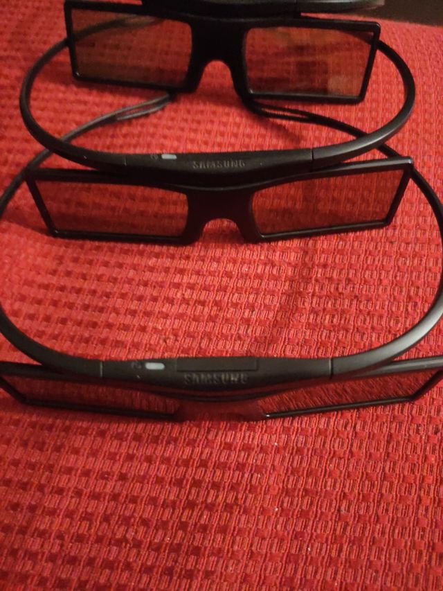 3 paia di occhiali 3d Samsung