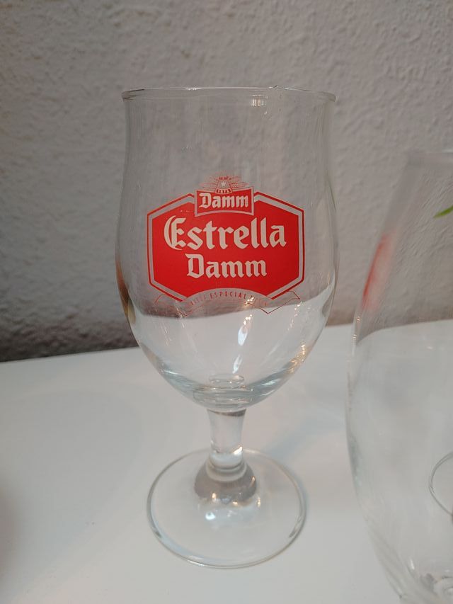 LOTE 4 COPAS CERVEZA