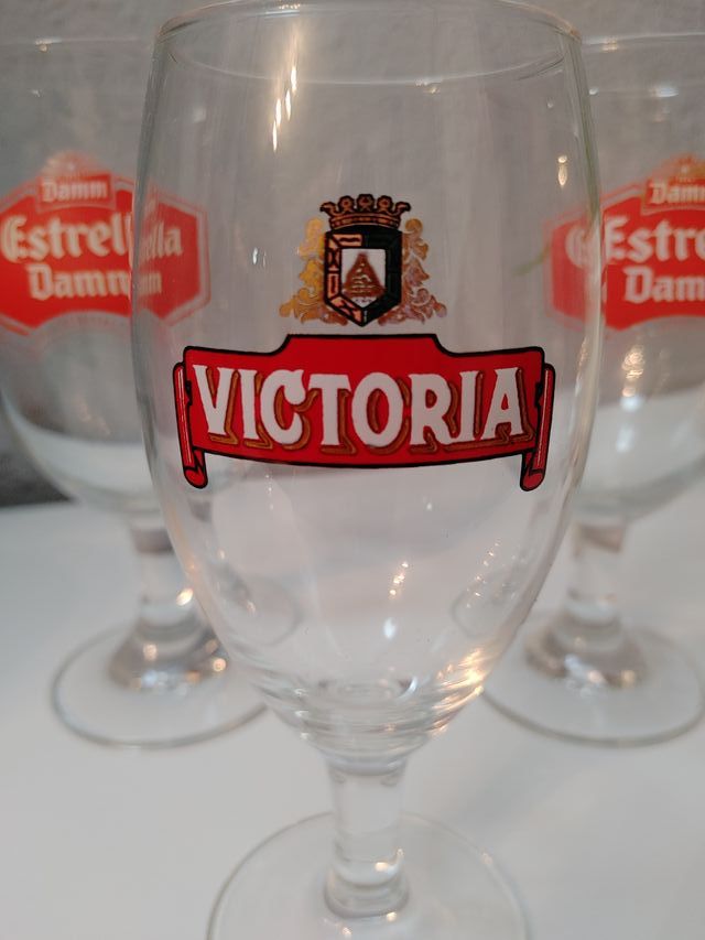 LOTE 4 COPAS CERVEZA