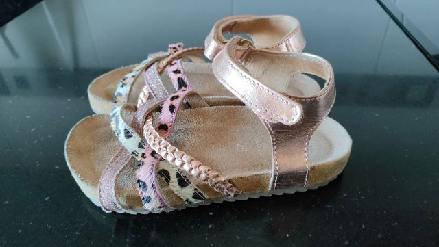 Sandalias marca Gios Eppo T.26