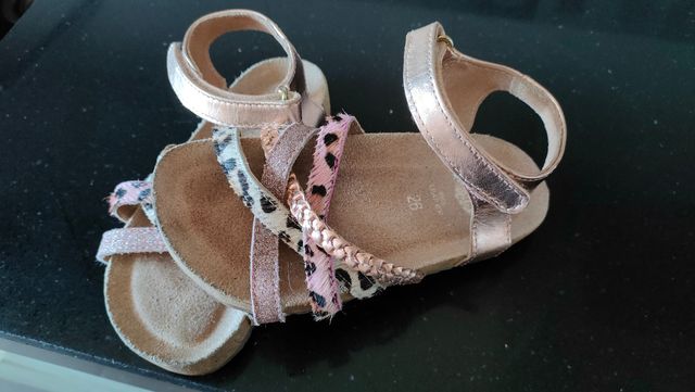 Sandalias marca Gios Eppo T.26