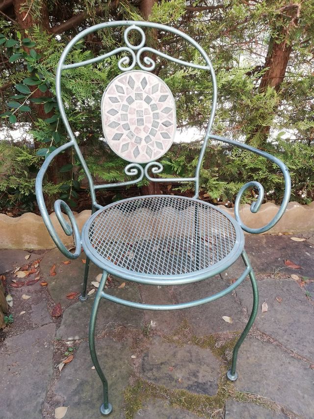 6 sillas de forja con baldosines