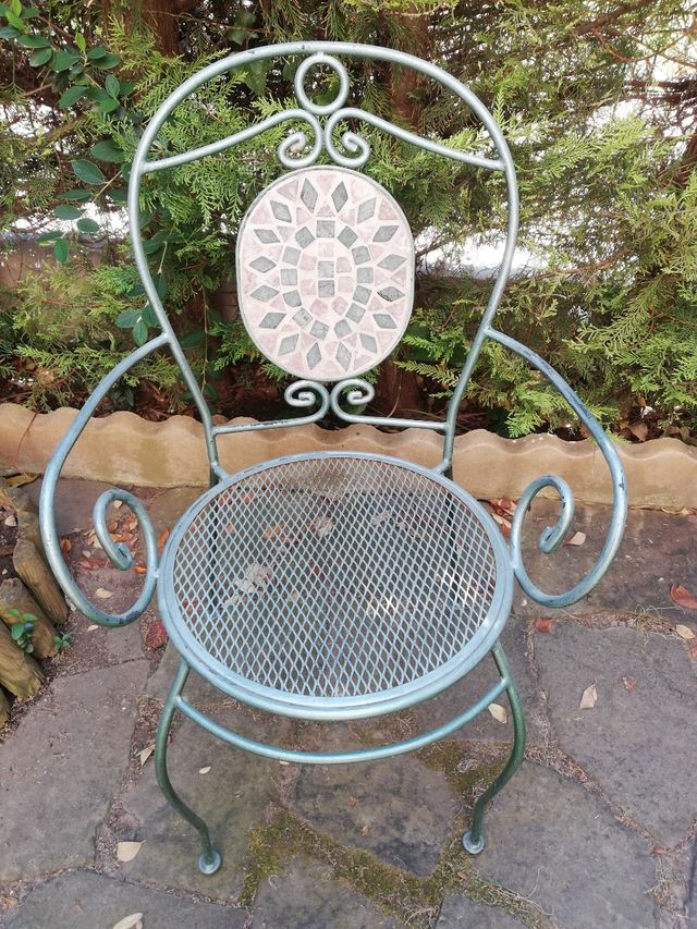 6 sillas de forja con baldosines