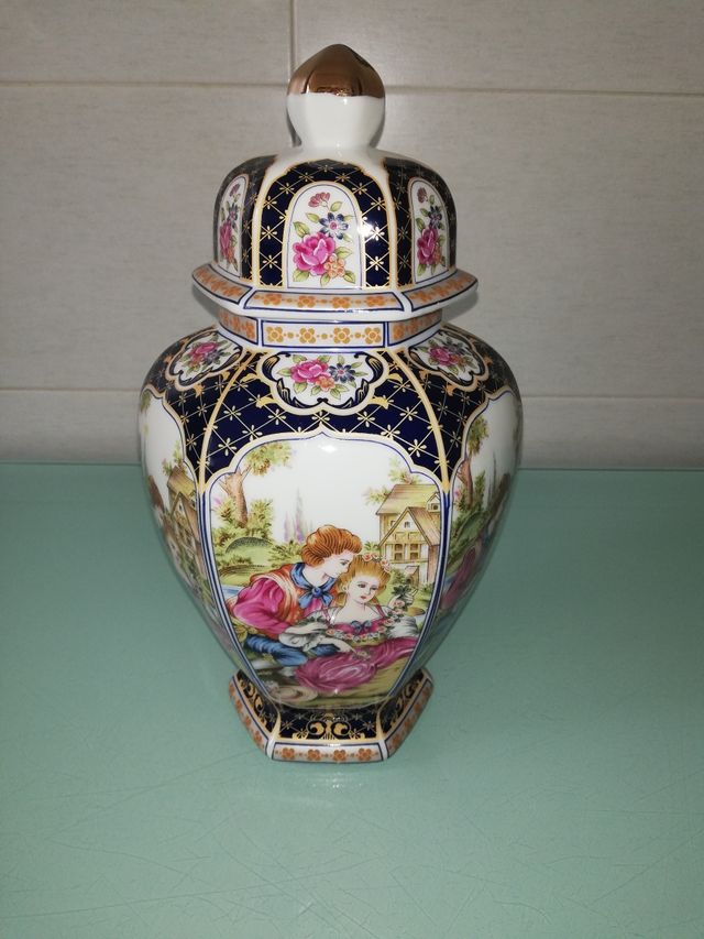 JARRON ESTILO ORIENTAL.JAPONES. 25 CM  * 14 CM