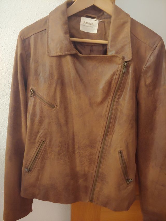 chaqueta tipo cuero/ piel