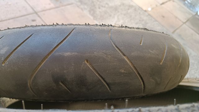 Neumáticos usados de moto