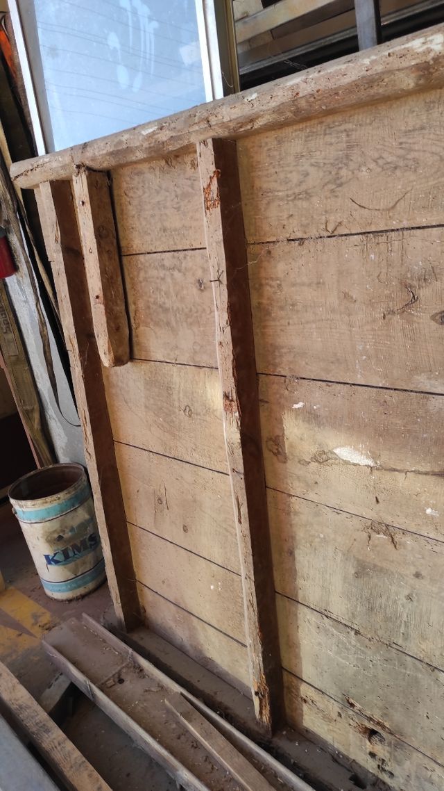 antigua puerta de madera