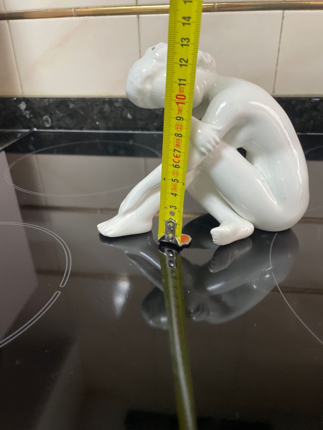 Figura porcelana art deco