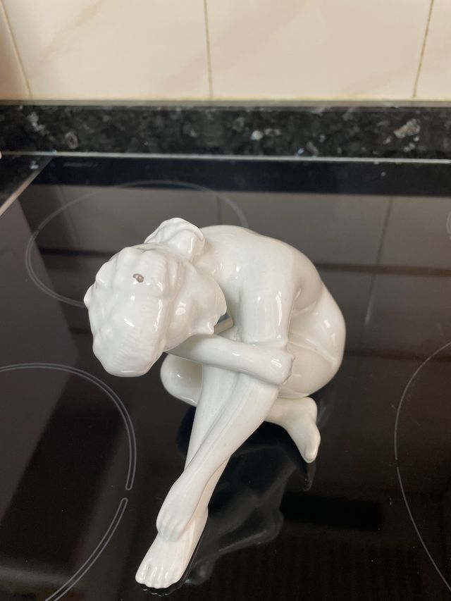 Figura porcelana art deco