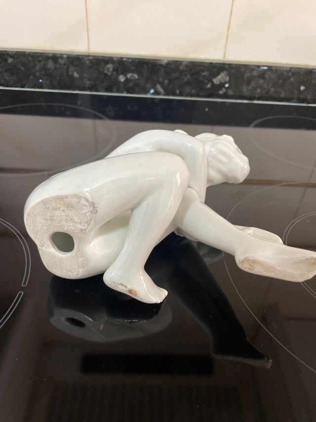 Figura porcelana art deco