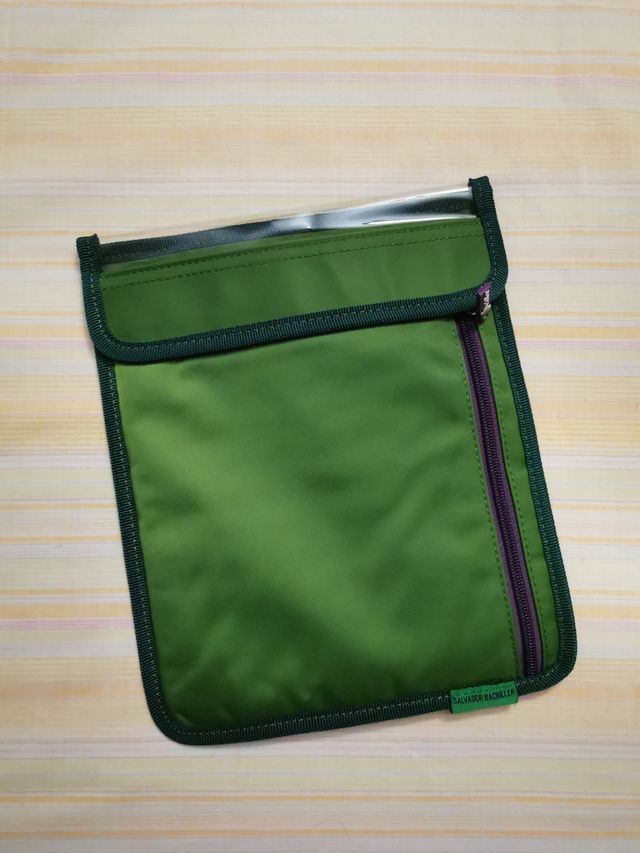 Funda transparente tablet