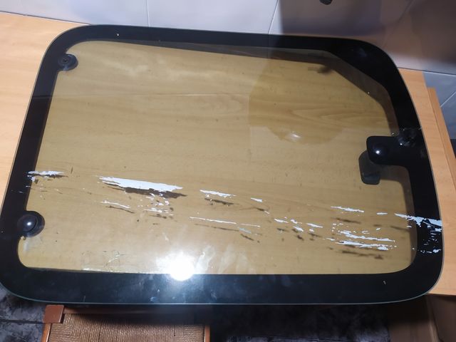 Ventana y tapizado Renault Kangoo