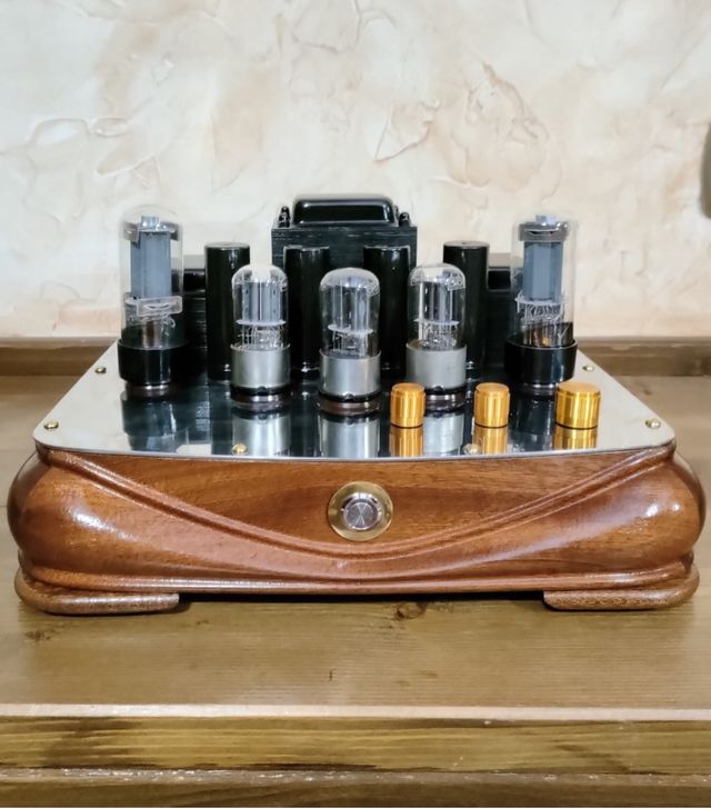 Amplificador de válvulas de segunda mano por 520 EUR en Madrid en WALLAPOP Amplificador de válvulas de segunda mano por 520 EUR en Madrid en WALLAPOP
