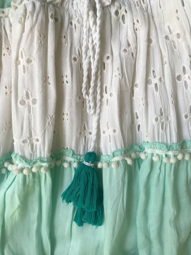 Precioso vestido turquesa