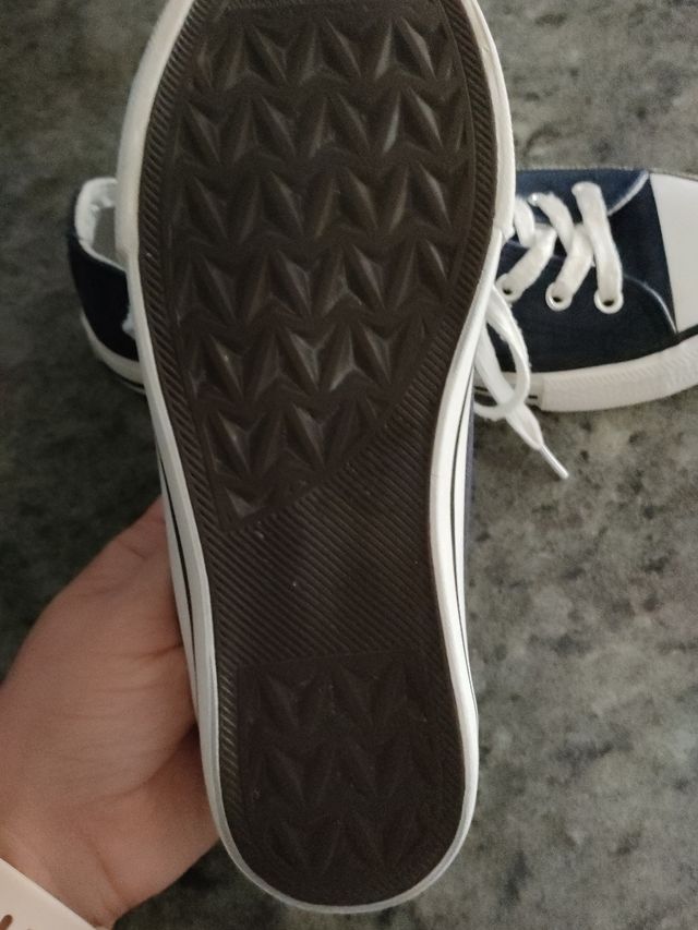 Zapatillas n37 Conguitos unisex.