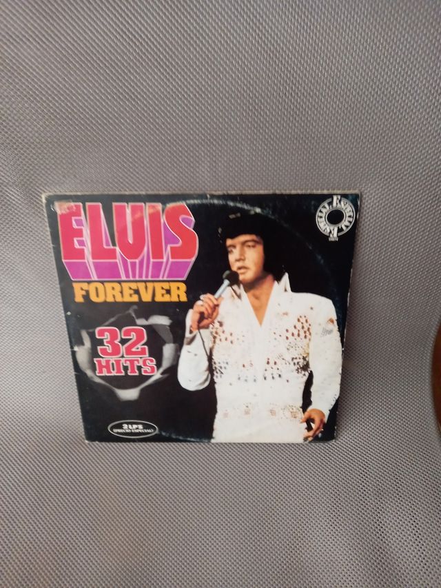 ELVIS PRESLEY 4 VINILOS OFERTA MUY BIEN