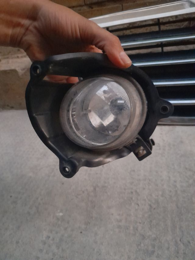 Rejilla paragolpes delantero ssangyong rodius