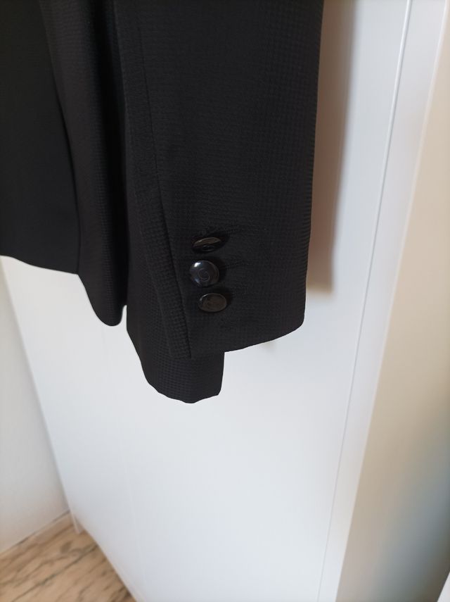 Traje de ceremonia t48 ( equivale unaM)