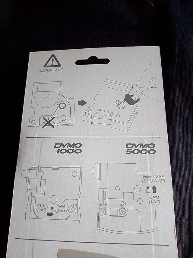 CASSETE DYMO ESSELTE.