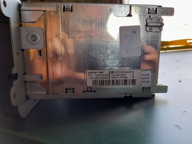 Radio CD de Volkswagen funciona perfectamente