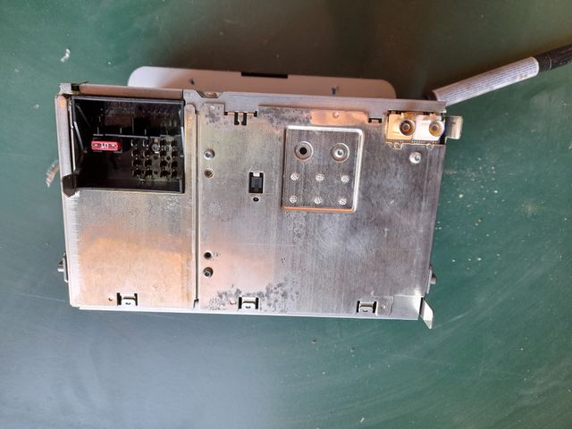 Radio CD de Volkswagen funciona perfectamente