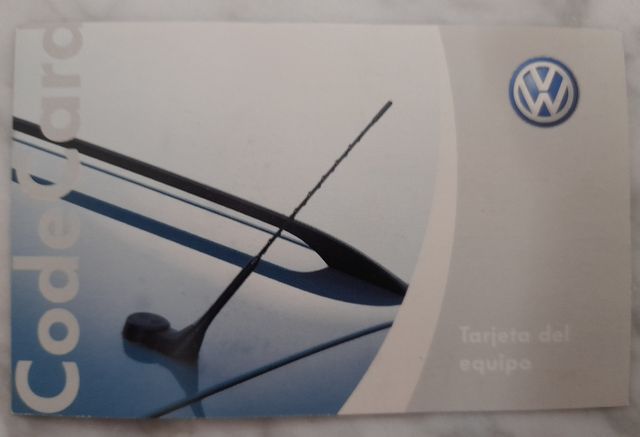 Radio CD de Volkswagen funciona perfectamente