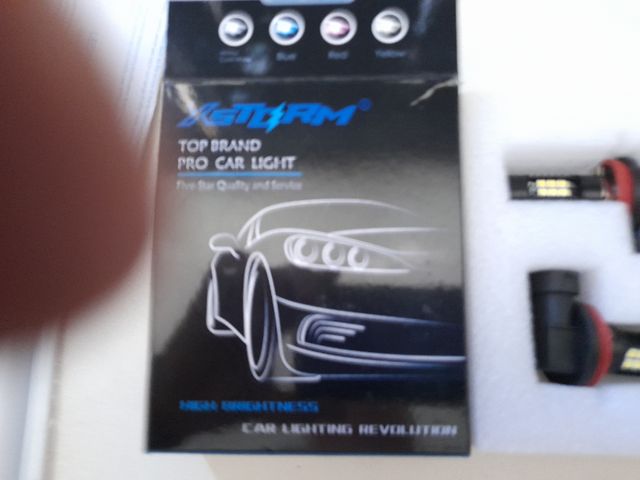 bombillas Led nuevas 15€ por cada pareja.