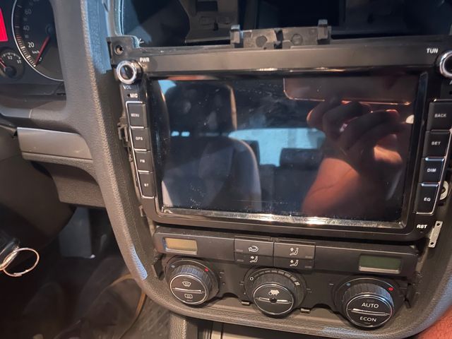 Pantalla para vw, golf , passat...