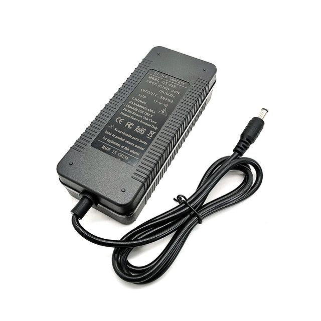 cargador 42V bateria 36V copia de m365 y bongo