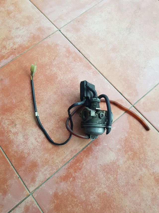 Despiece Honda sh100 y alguna de scoopy 75