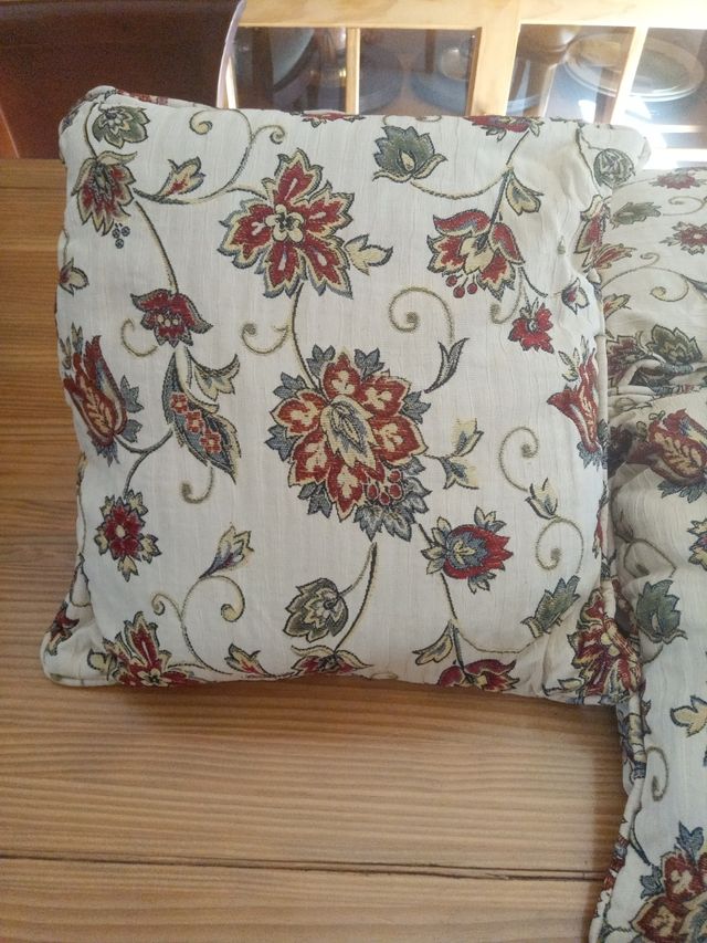 Velato, cadute e cuscini