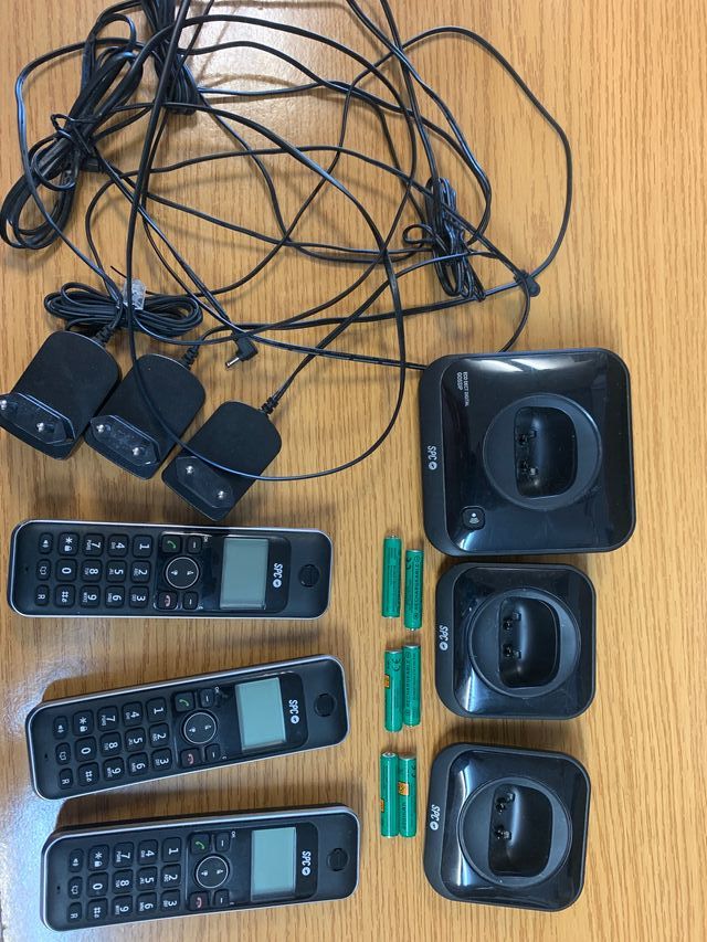 3 telefonos inalambricos SPC GOSSIP 1 base+2 suple