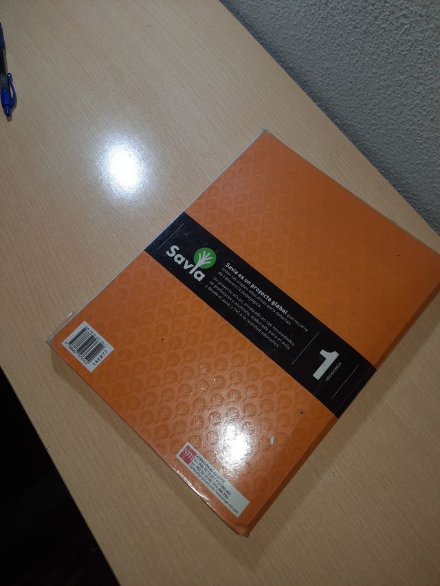 Libro economía 1 bachillerato