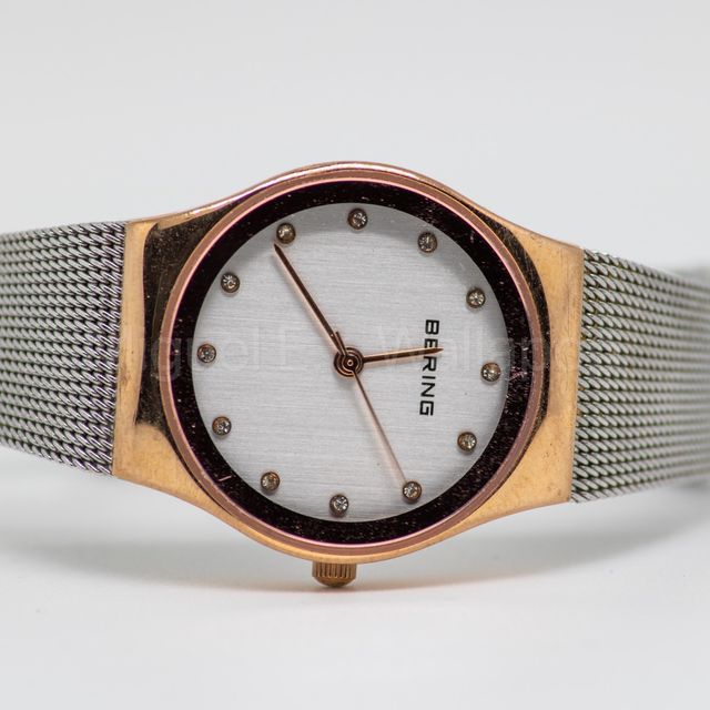 Reloj Bering Clásico Mujer con cristales Swarovski