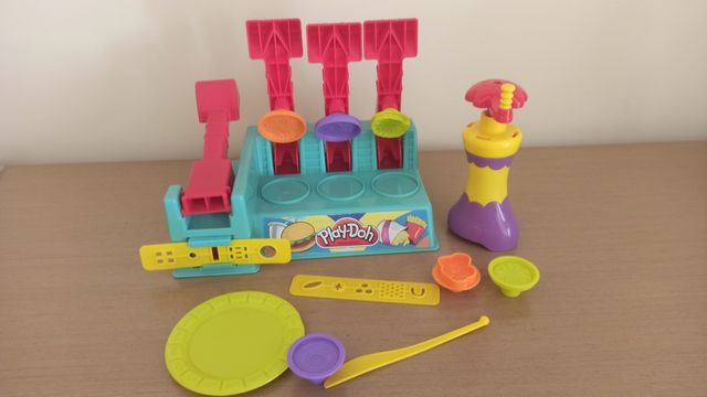 Play-Doh burguer