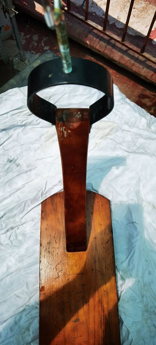 Jamonero de Madera ///