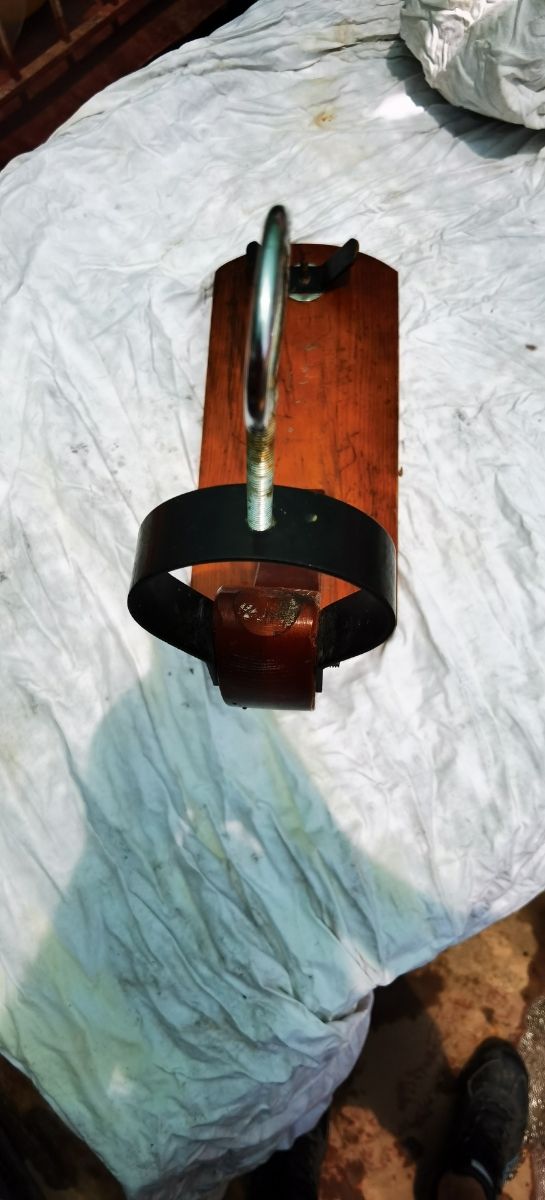 Jamonero de Madera ///