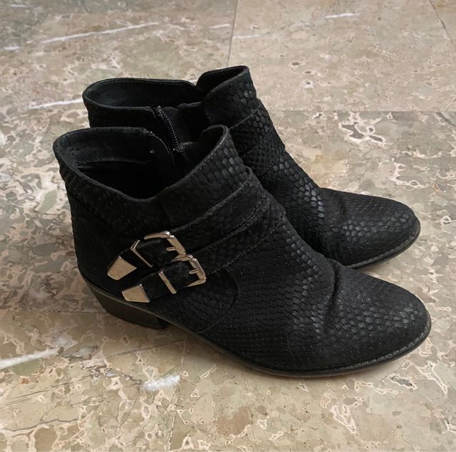 Botines negros