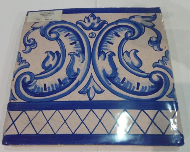 Azulejo sevillano pintado a mano 20x20