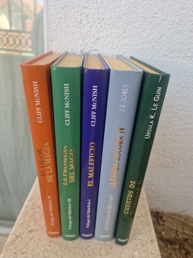 LOTE libros juveniles (4 fotos)