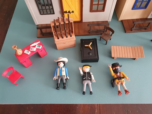 Playmobil Ciudad Oeste Bank Sherif y caballos