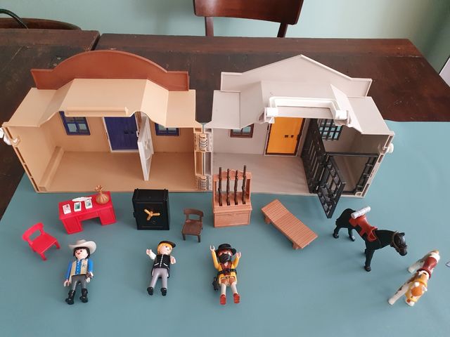 Playmobil Ciudad Oeste Bank Sherif y caballos