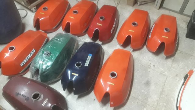 Depositos Ducati Strada 250 NUEVOS